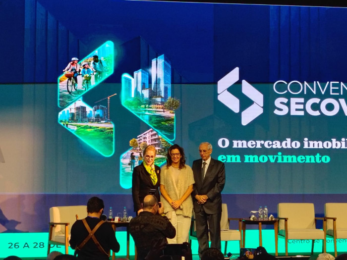 Segurança jurídica e reforma tributária dominam debates da manhã na Convenção Secovi-SP 2026
