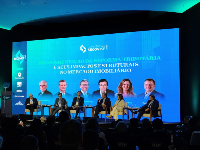 Segurança jurídica e reforma tributária dominam debates da manhã na Convenção Secovi-SP 2026
